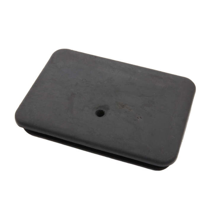 JCB Zaślepka gumowa skrzyni biegów 110x79x17mm- AZERI PARTS